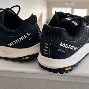 Men's Merrell Sneakers/Athletic Shoes - Nova GTX Running Shoe